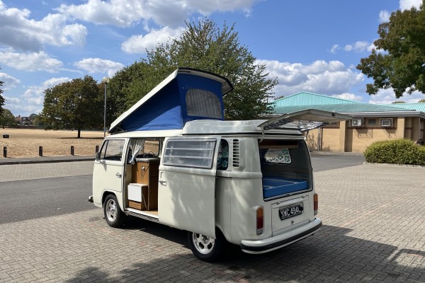 1973 Volkswagen Westfalia &ndash; Rear Three-Quarter with Pop-Top