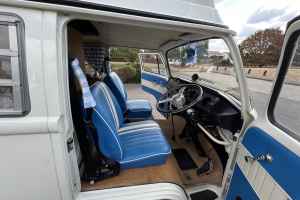 1973 Volkswagen Westfalia &ndash; Driver Seat and Wood-Rim Steering Wheel