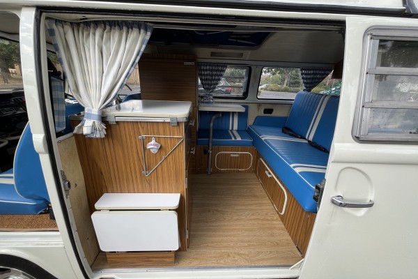 1973 Volkswagen Westfalia &ndash; Full Interior from Sliding Door