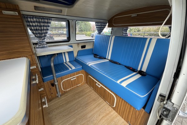 1973 Volkswagen Westfalia &ndash; Rear Bench and Buddy Seat