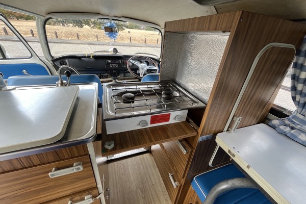 1973 Volkswagen Westfalia &ndash; Two-Burner Gas Hob