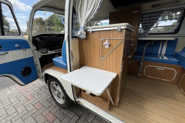 1973 Volkswagen Westfalia &ndash; Fold-Out Interior Shelf
